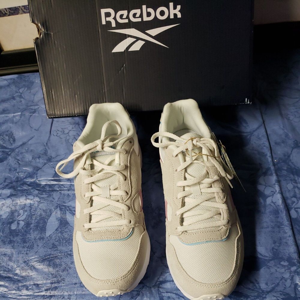New Womens Reebok GL1000 white/pink/blue Gz6060 women SZ‎ 10
